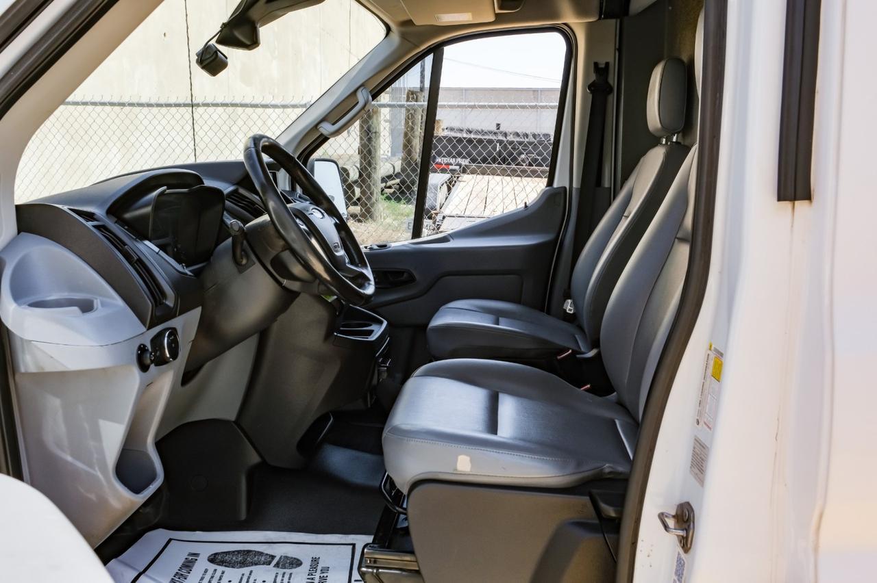 2019 Ford Transit Van photo 3