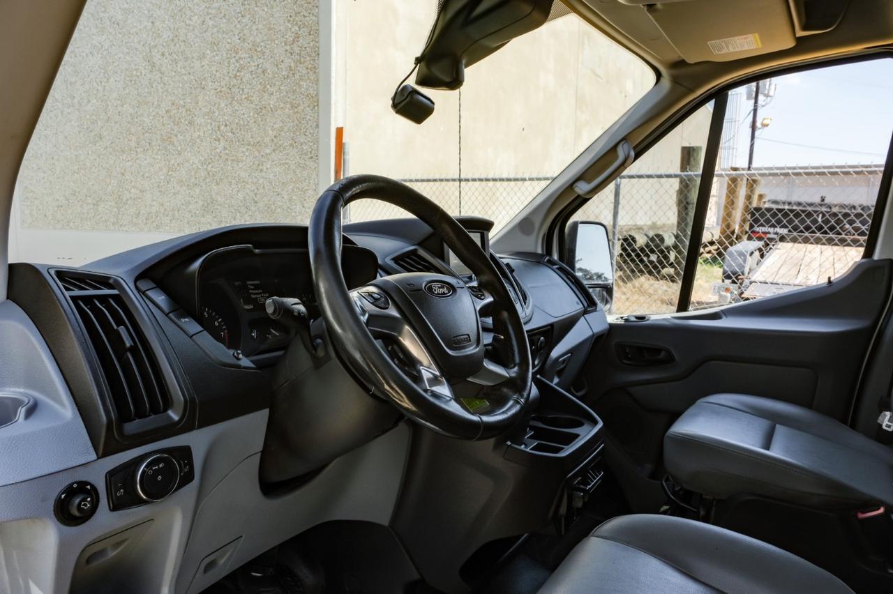 2019 Ford Transit Van photo 2