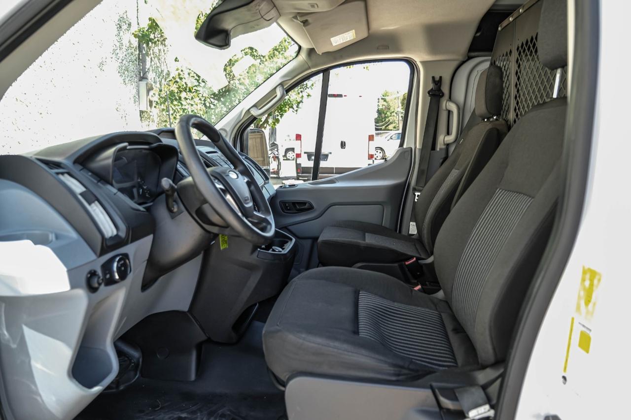2019 Ford Transit Van