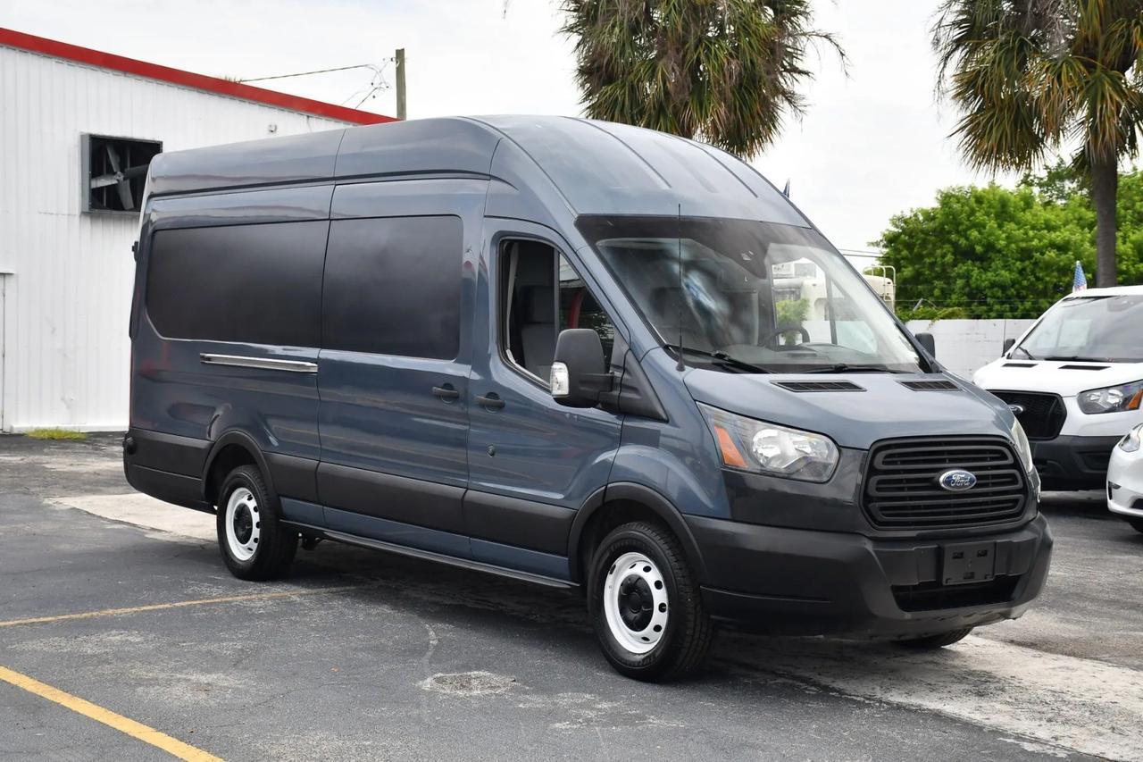 2019 Ford Transit Van