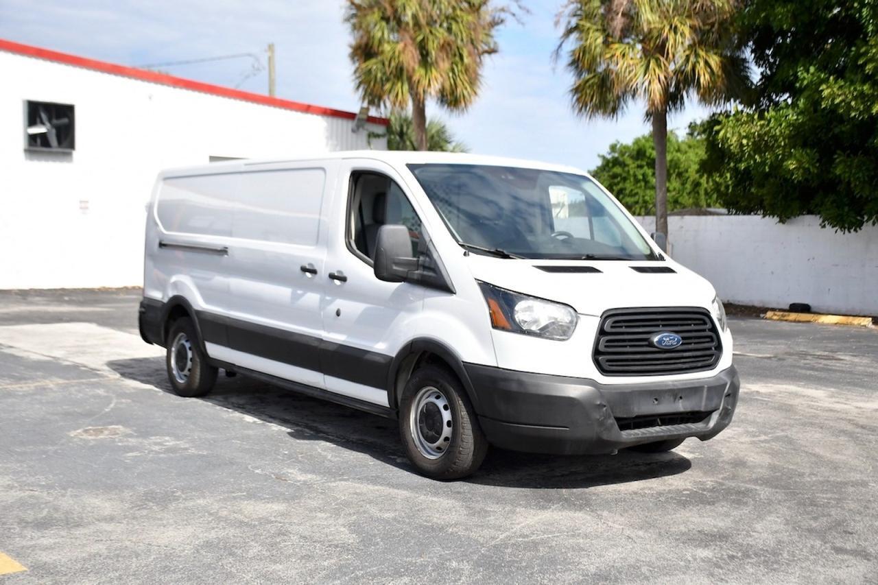 2019 Ford Transit Van