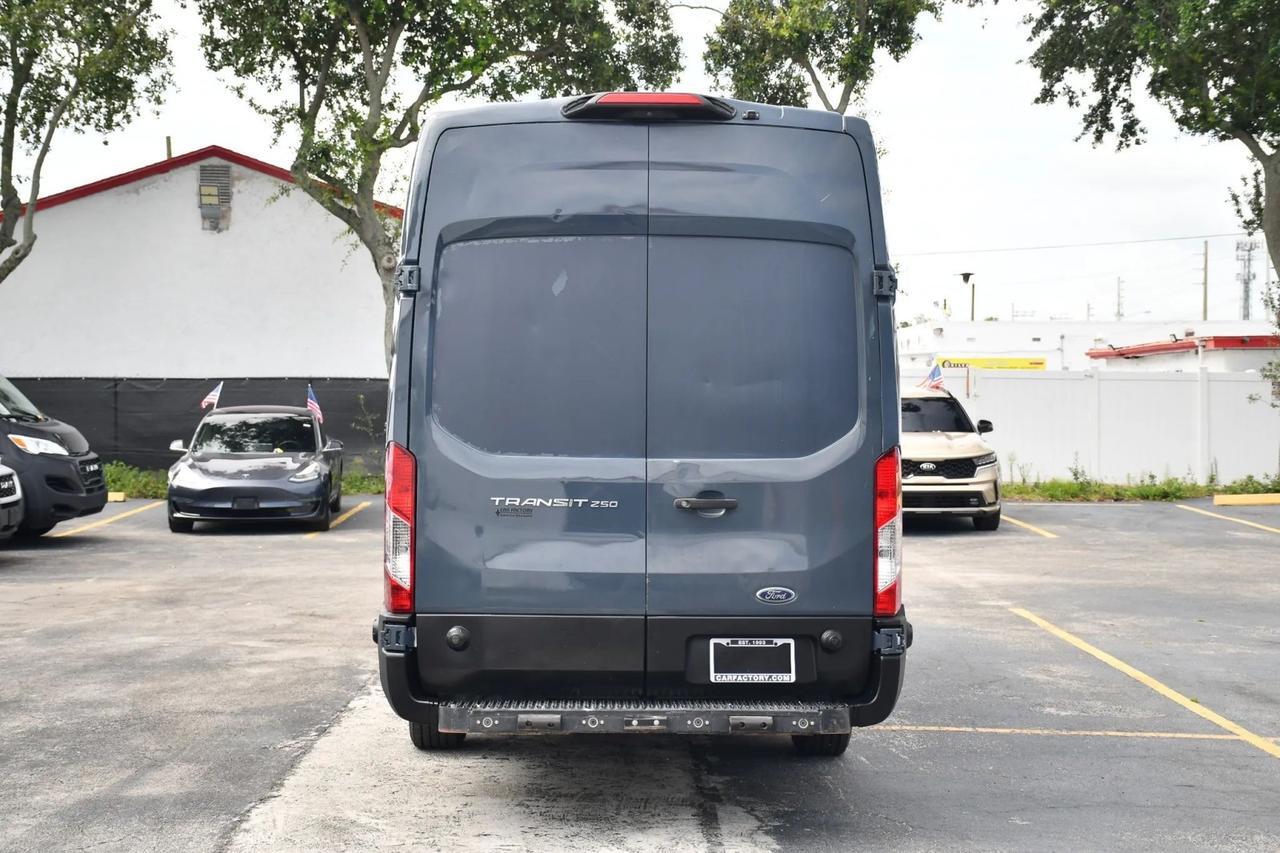 2019 Ford Transit Van Miami FL