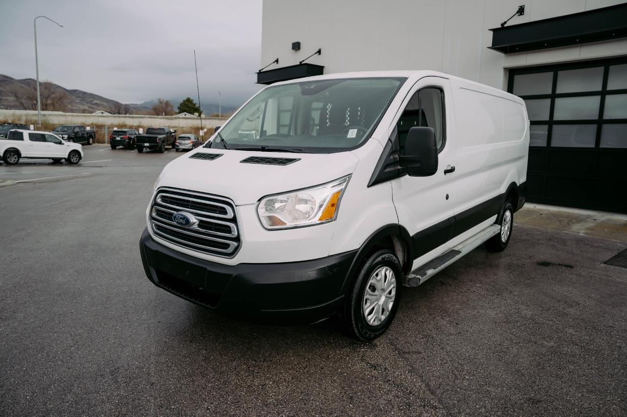 2019 Ford Transit Van XLT