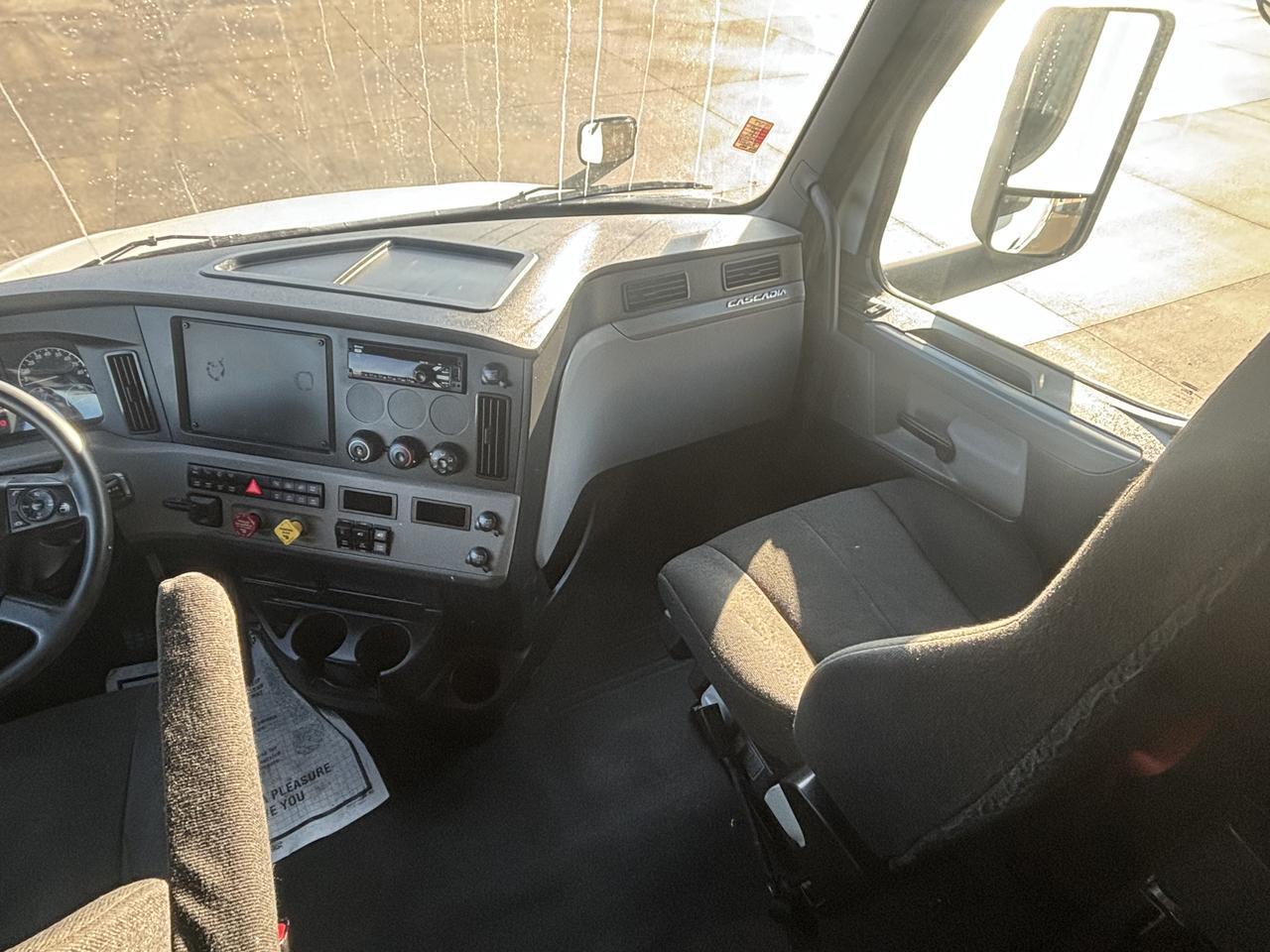 2019 Freightliner Cascadia 126 . Seville OH