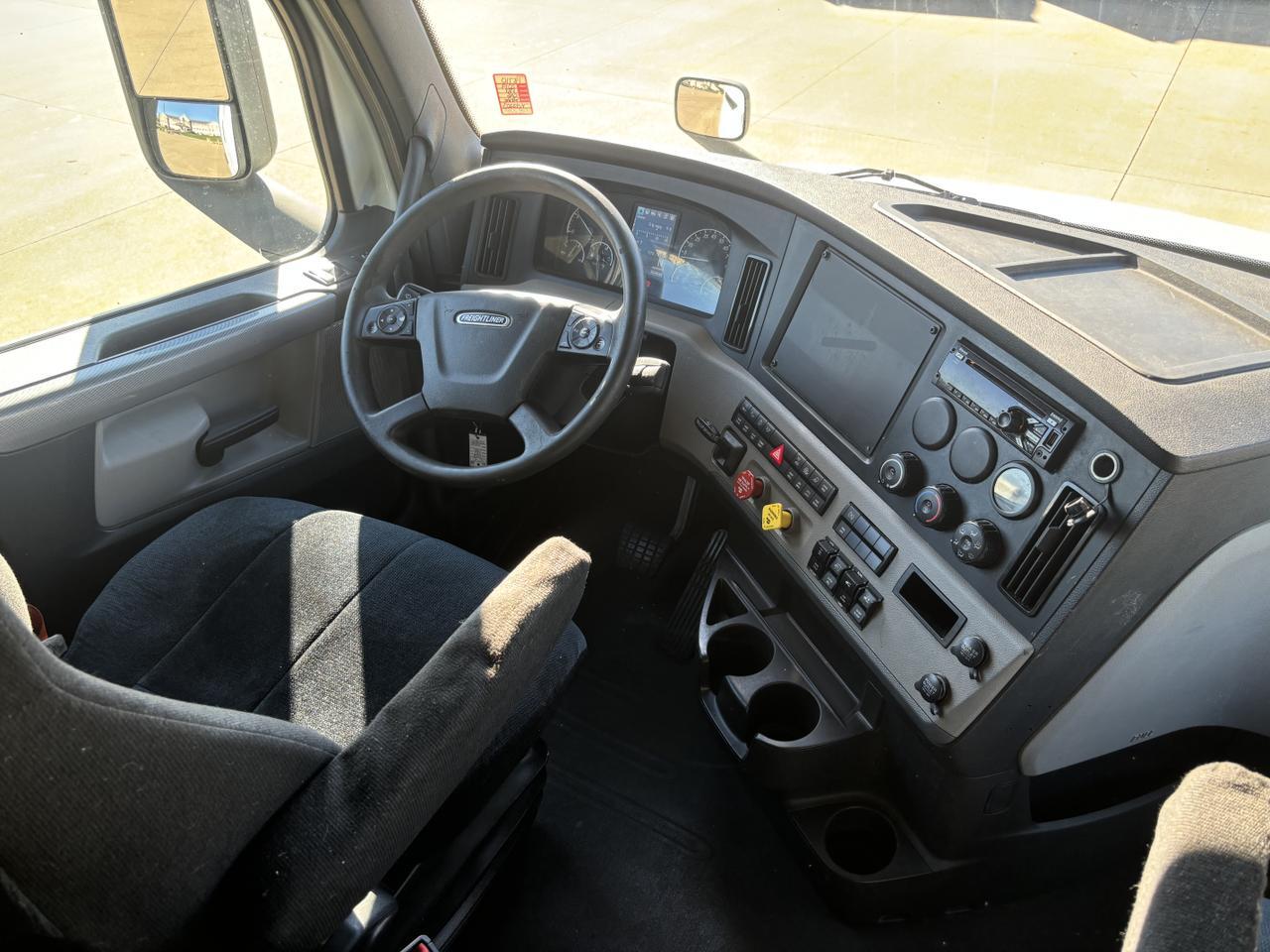 2019 Freightliner Cascadia 126 . Seville OH