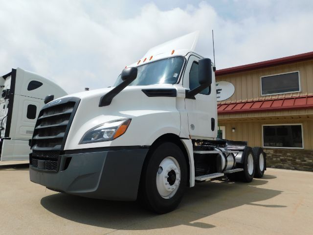 2019 Freightliner Cascadia 126 Day Cab . Seville OH