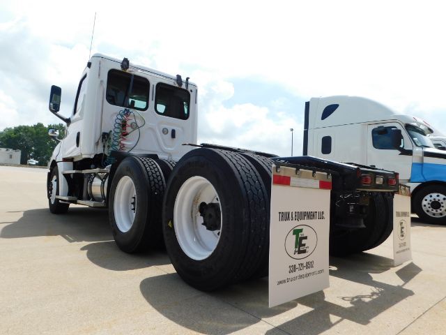 2019 Freightliner Cascadia 126 Day Cab . Seville OH