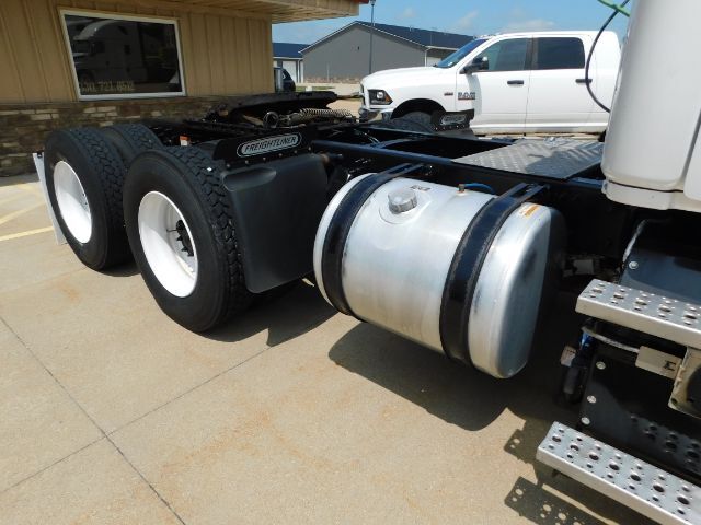 2019 Freightliner Cascadia 126 Day Cab . Seville OH