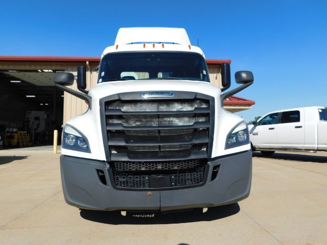 2019 Freightliner Cascadia 126 Day Cab . Seville OH