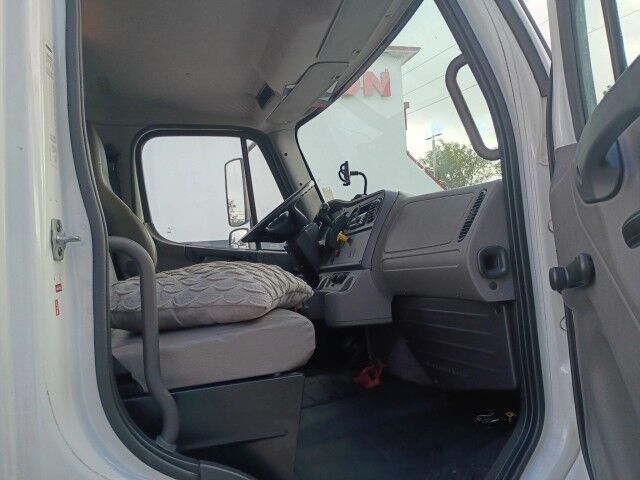 2019 Freightliner M106 M2 106 Business Class Regular Cab Davie FL