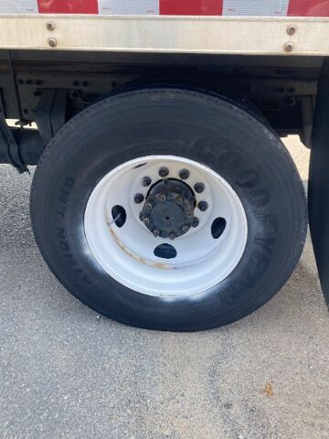 2019 Freightliner M2 106 M2 106 Charlotte NC
