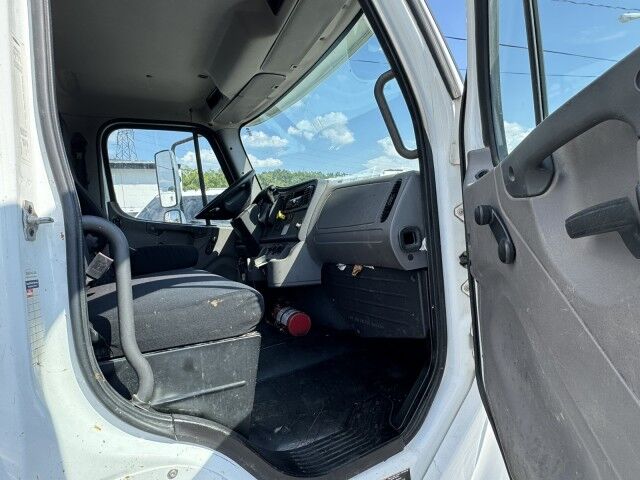2019 Freightliner M2 24' Box Truck w 2 4' Side Doors Henrico VA