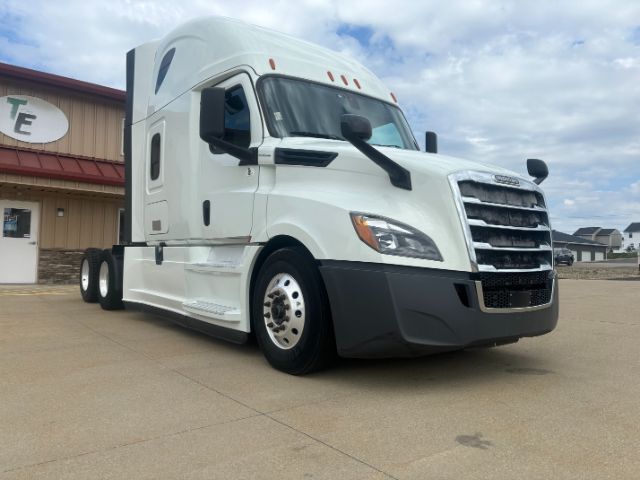 2019 Freightliner New Cascadia 126 .