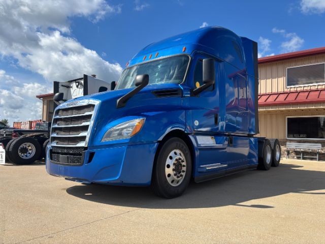 2019 Freightliner New Cascadia 126 .