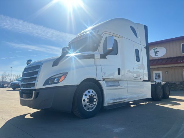 2019 Freightliner New Cascadia 126 .