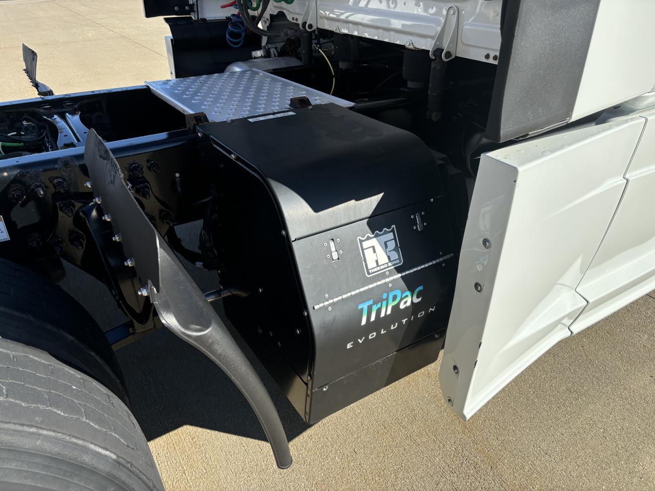 2019 Freightliner New Cascadia 126 . Seville OH