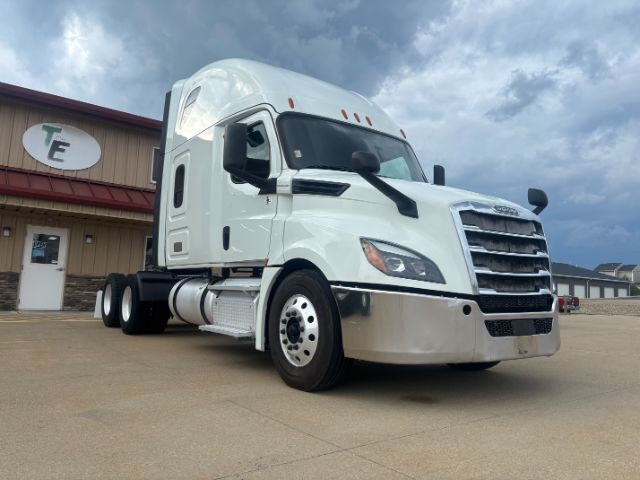 2019 Freightliner New Cascadia 126 .