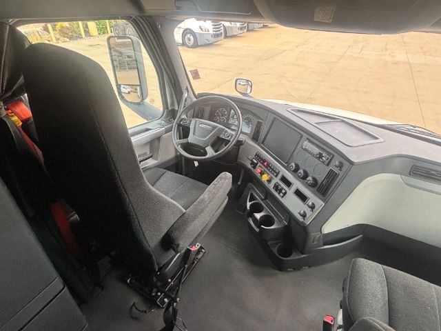2019 Freightliner New Cascadia 126 . Seville OH