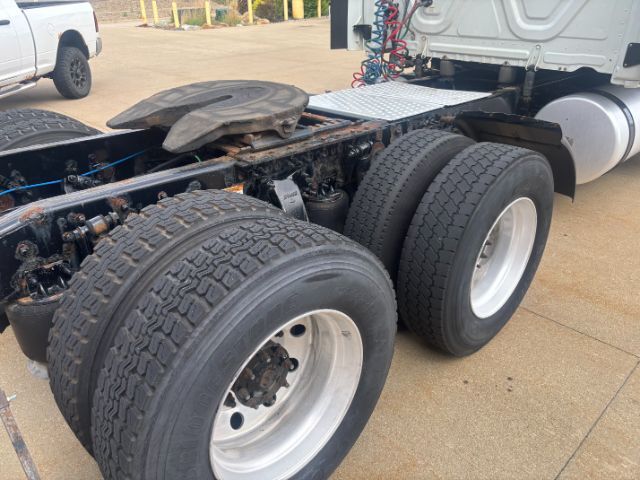 2019 Freightliner New Cascadia 126 . Seville OH