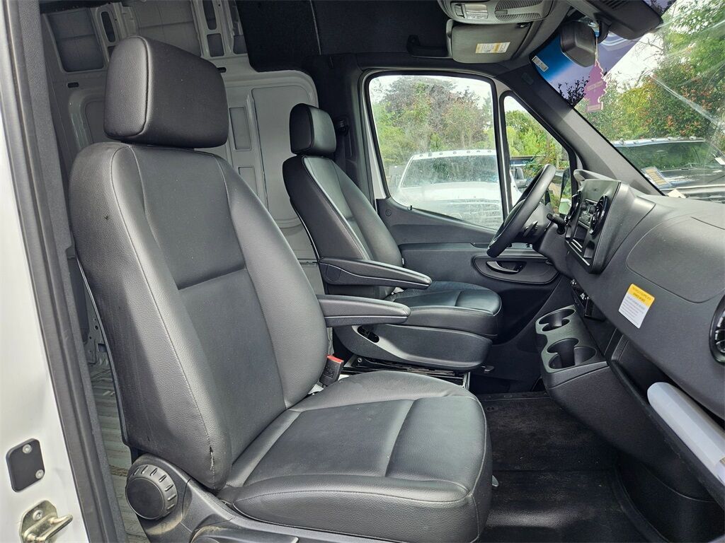 2019 Freightliner Sprinter 2500 High Roof Gresham OR