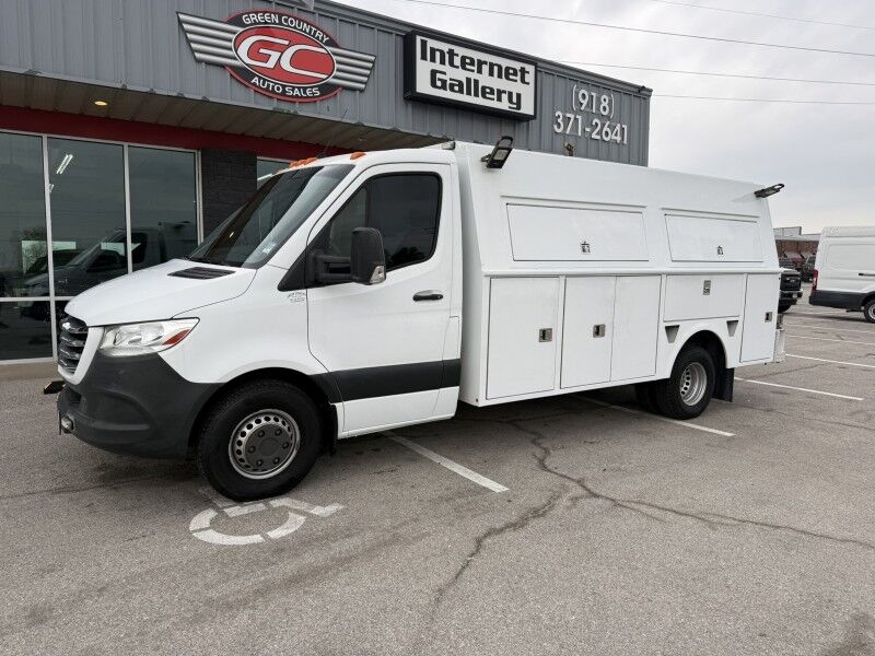 2019 Freightliner Sprinter KUV Diesel Oil Vac Lube Truck Collinsville OK