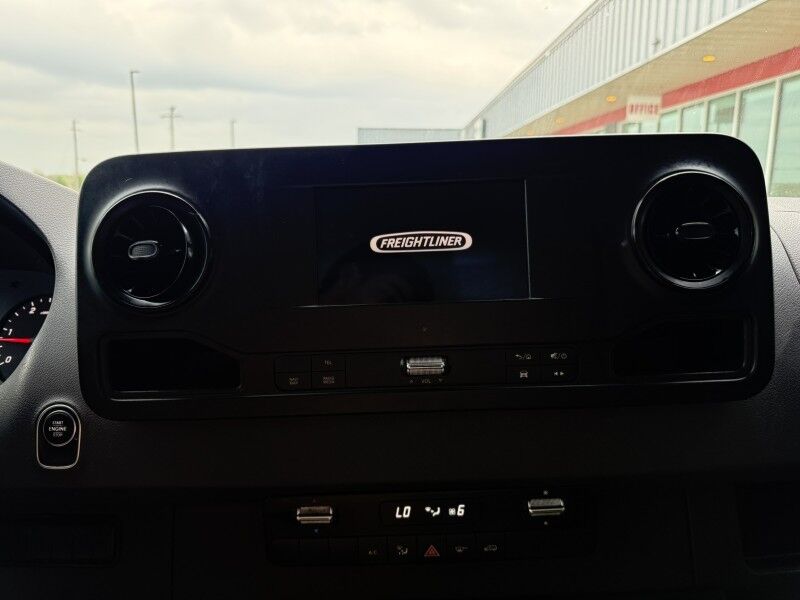 2019 Freightliner Sprinter KUV Diesel Oil Vac Lube Truck Collinsville OK