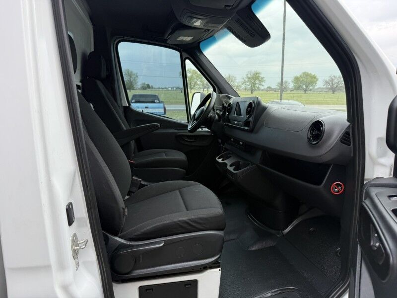 2019 Freightliner Sprinter KUV Diesel Oil Vac Lube Truck Collinsville OK
