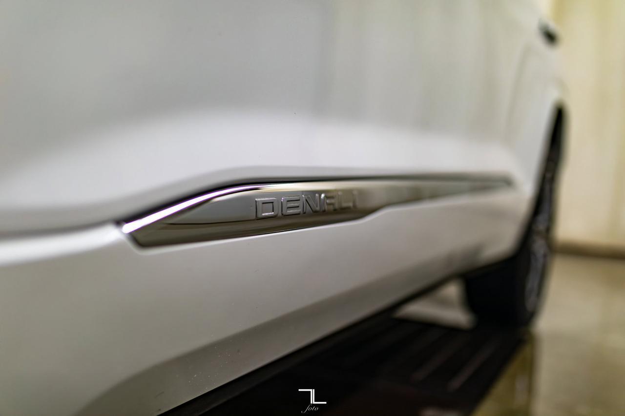 2019 GMC Acadia AWD Denali Leather Roof Nav BCam Red Deer AB