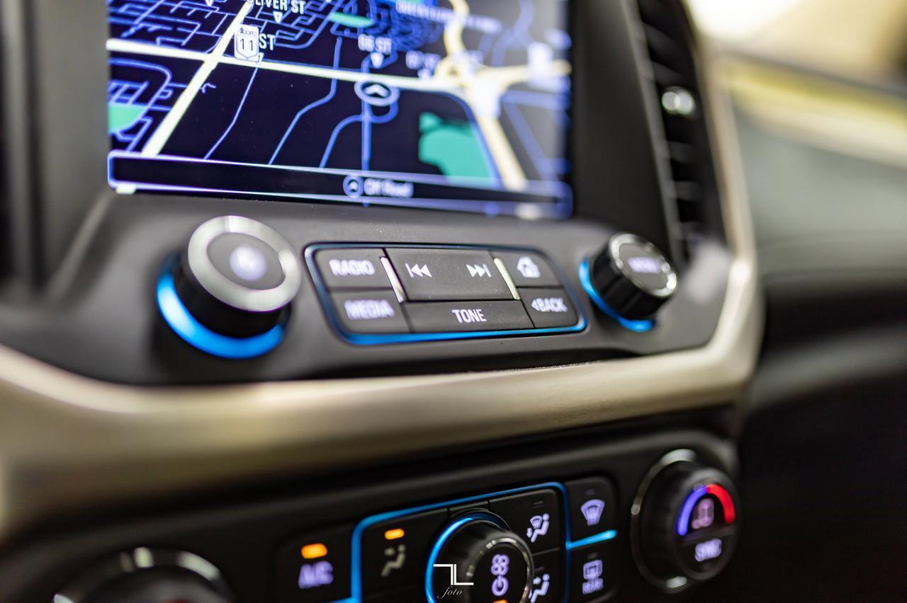 2019 GMC Acadia AWD Denali Leather Roof Nav BCam Red Deer AB