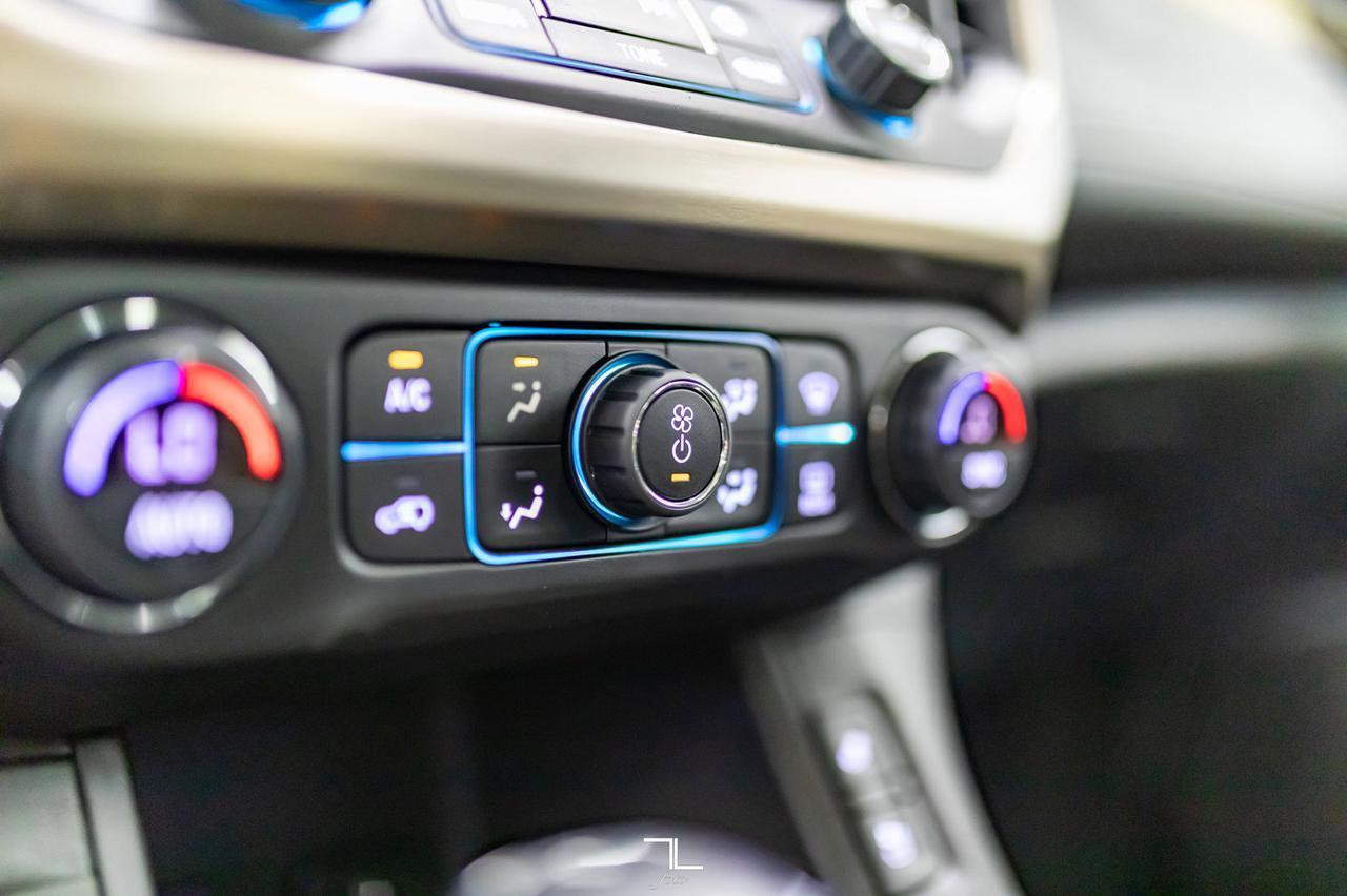 2019 GMC Acadia AWD Denali Leather Roof Nav BCam Red Deer AB