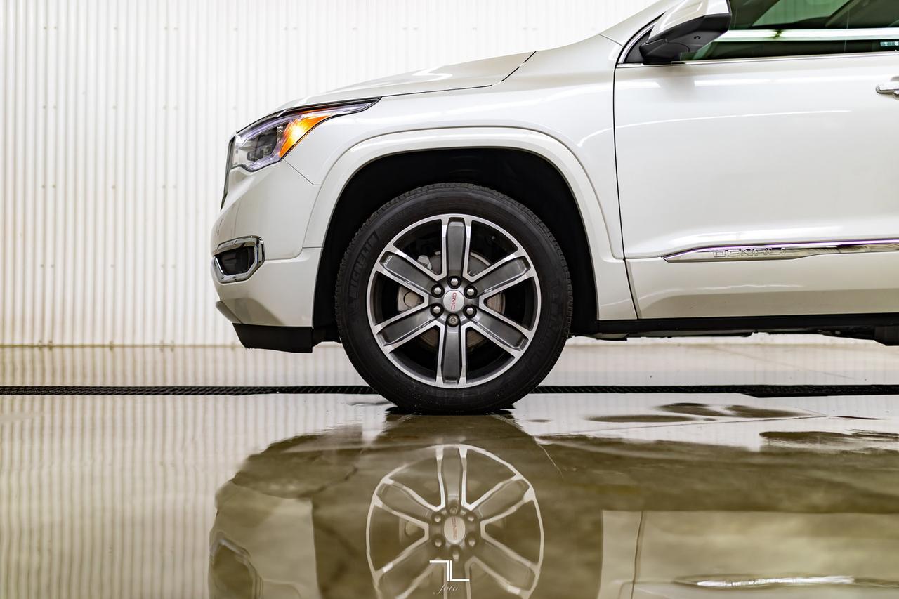 2019 GMC Acadia AWD Denali Leather Roof Nav BCam Red Deer AB