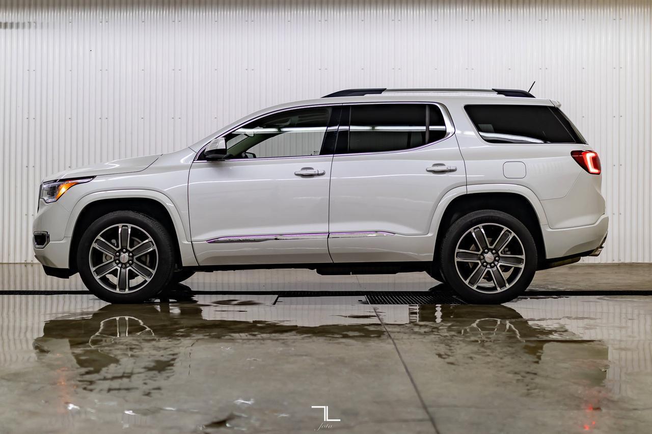 2019 GMC Acadia AWD Denali Leather Roof Nav BCam Red Deer AB