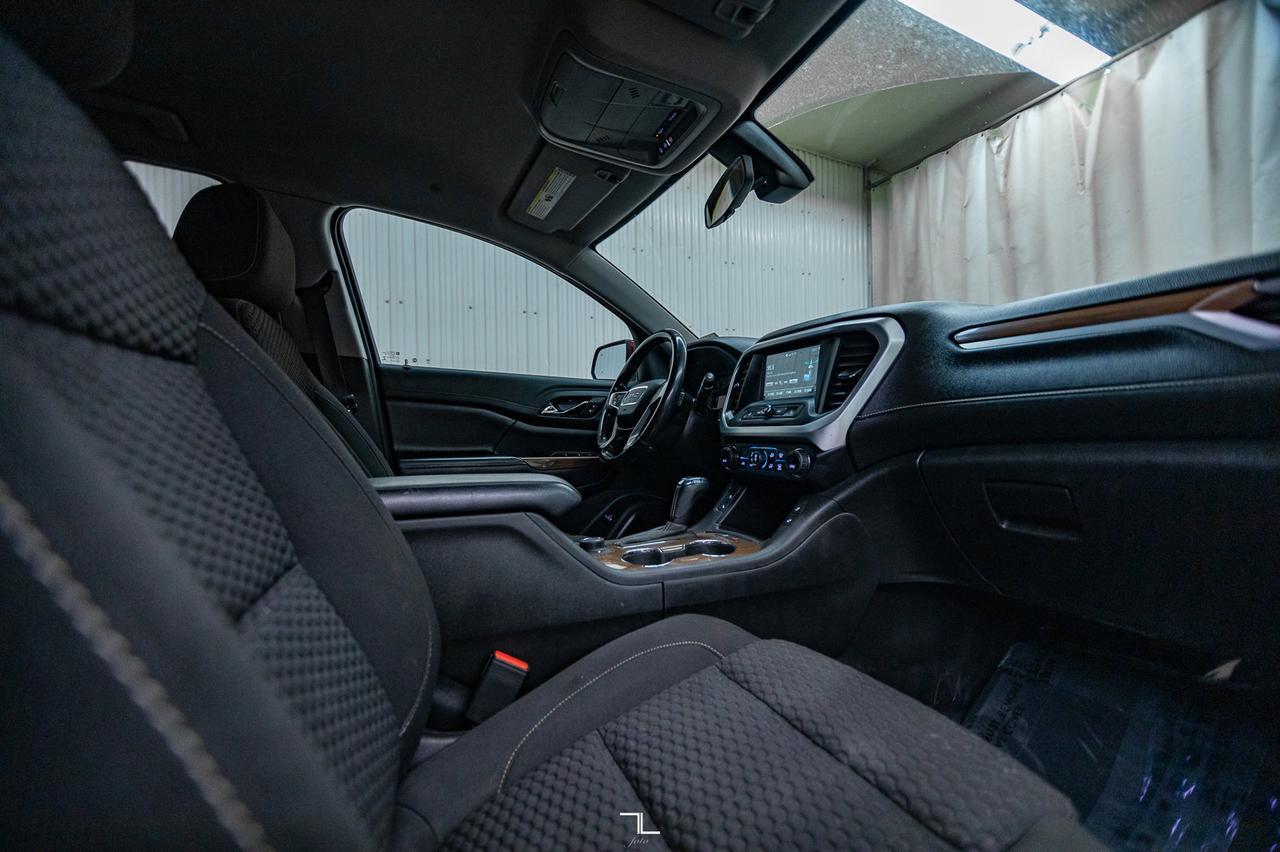 2019 GMC Acadia AWD SLE Pseat BCam Red Deer AB