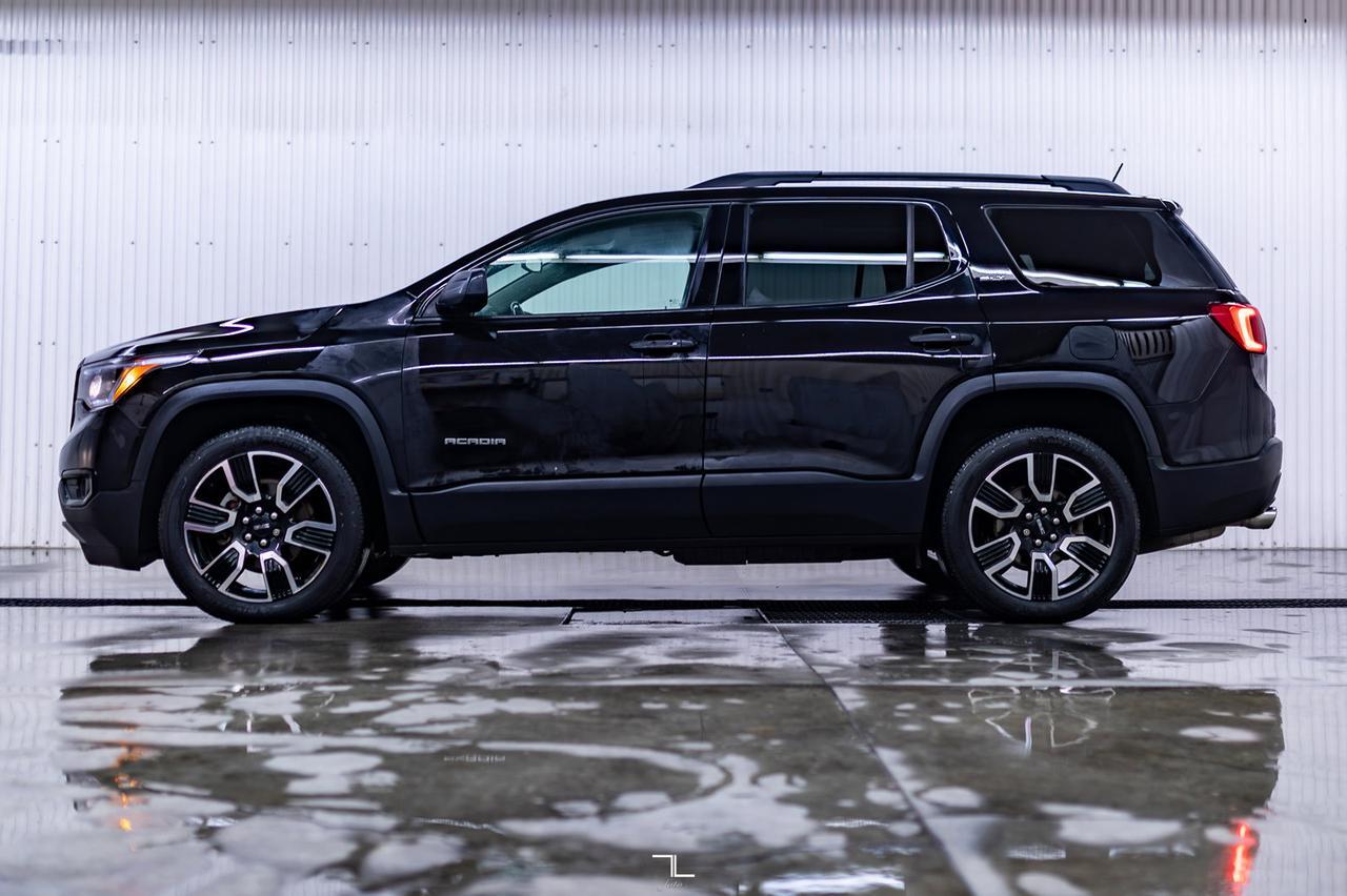 2019 GMC Acadia AWD SLT Leather Roof Nav BCam Red Deer AB
