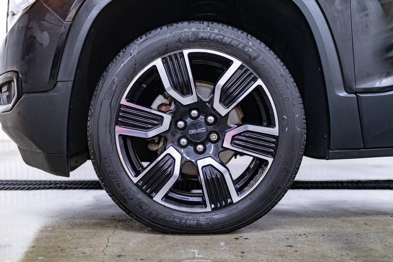 2019 GMC Acadia AWD SLT Leather Roof Nav BCam Red Deer AB