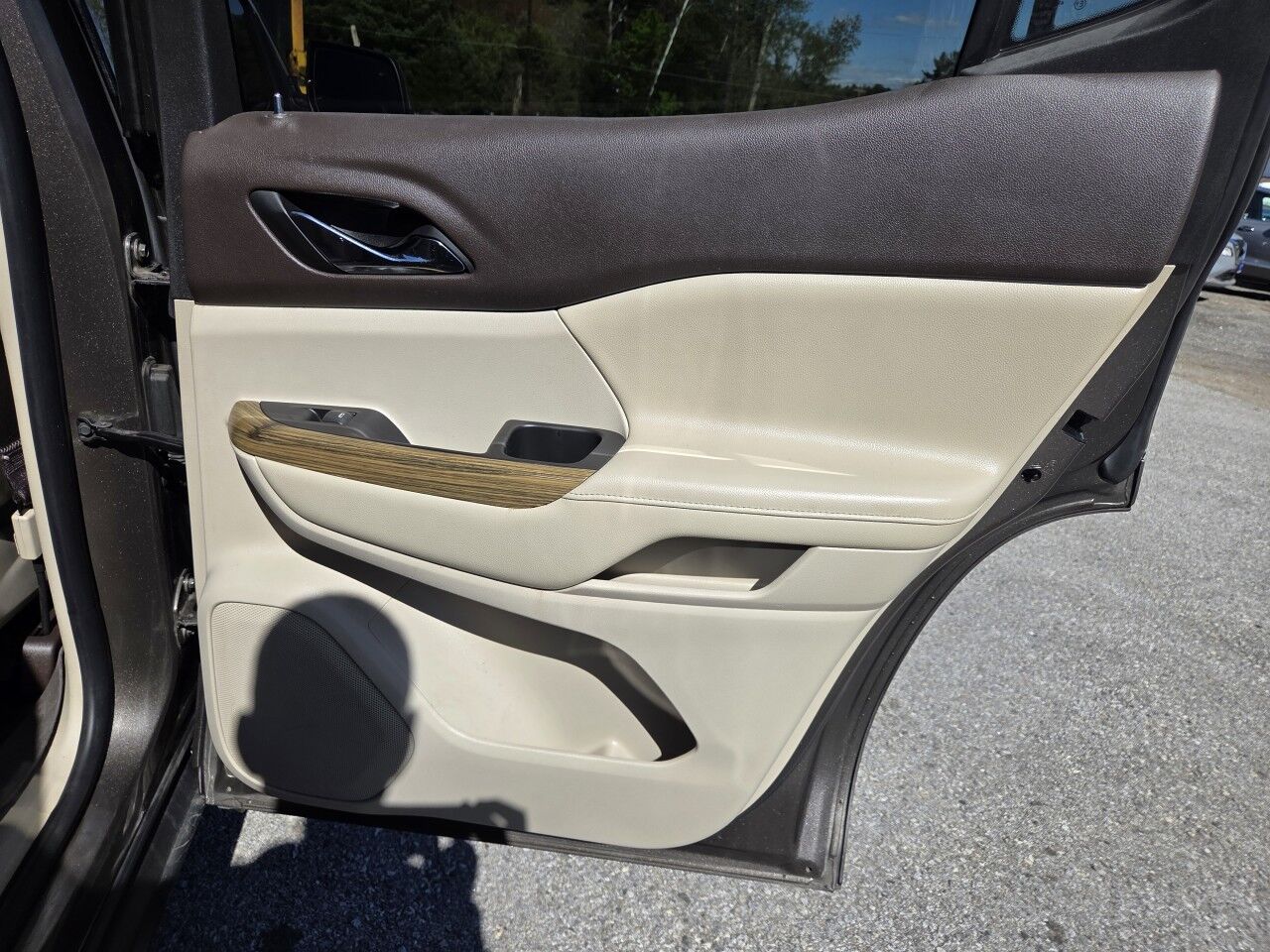 2019 GMC Acadia Denali Charlton MA