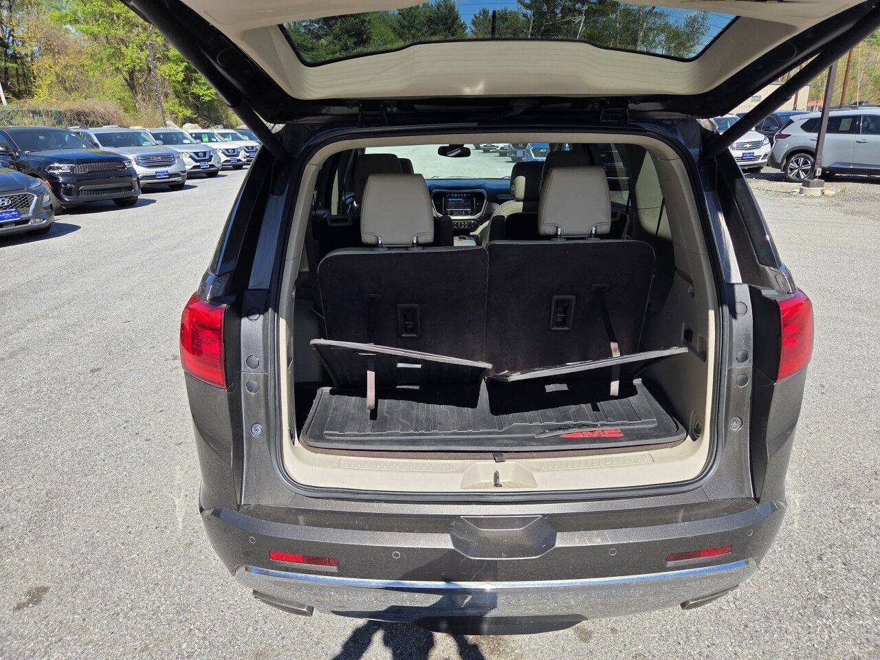 2019 GMC Acadia Denali Charlton MA