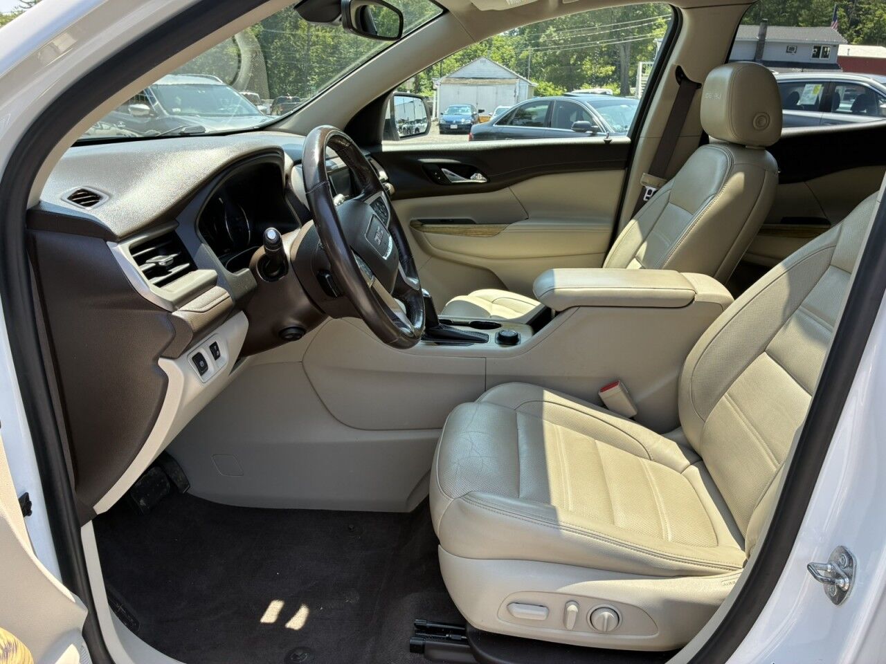 2019 GMC Acadia Denali Charlton MA