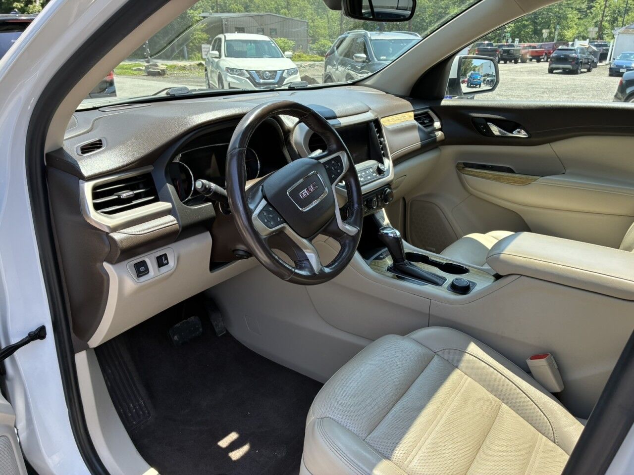 2019 GMC Acadia Denali Charlton MA