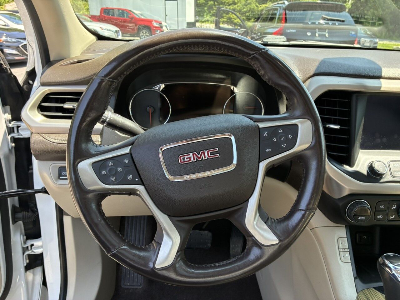 2019 GMC Acadia Denali Charlton MA
