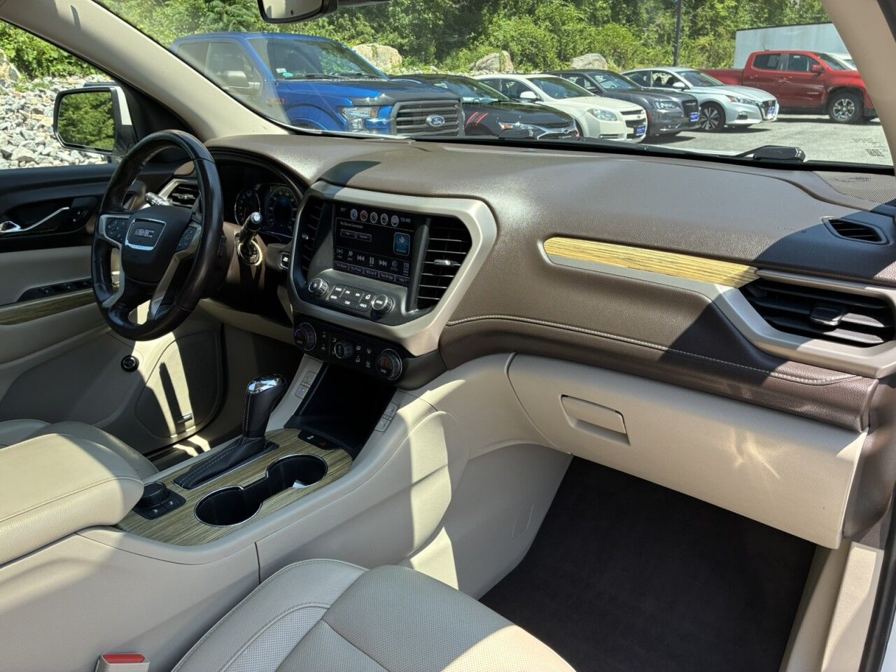 2019 GMC Acadia Denali Charlton MA