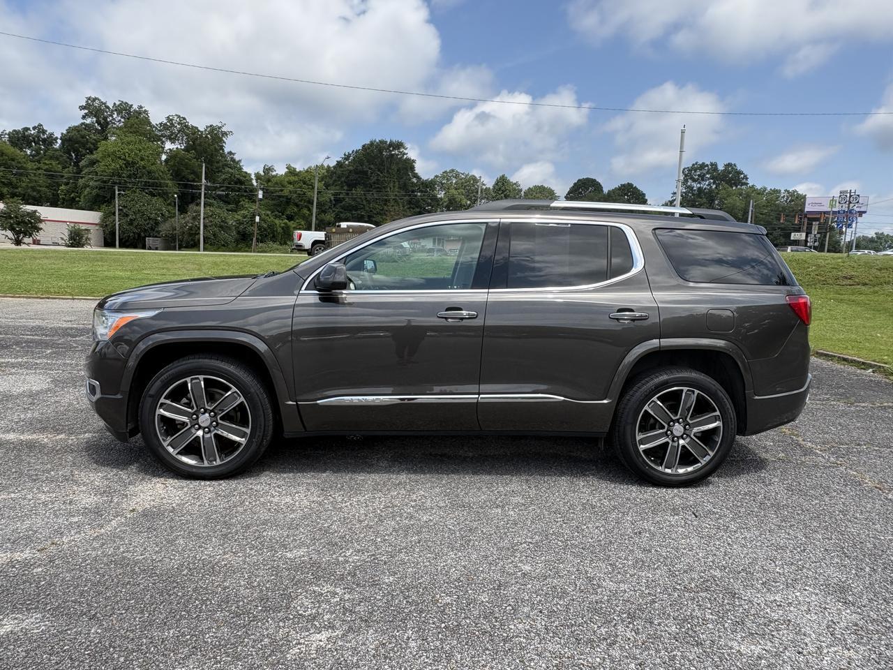2019 GMC Acadia Denali Meridian MS
