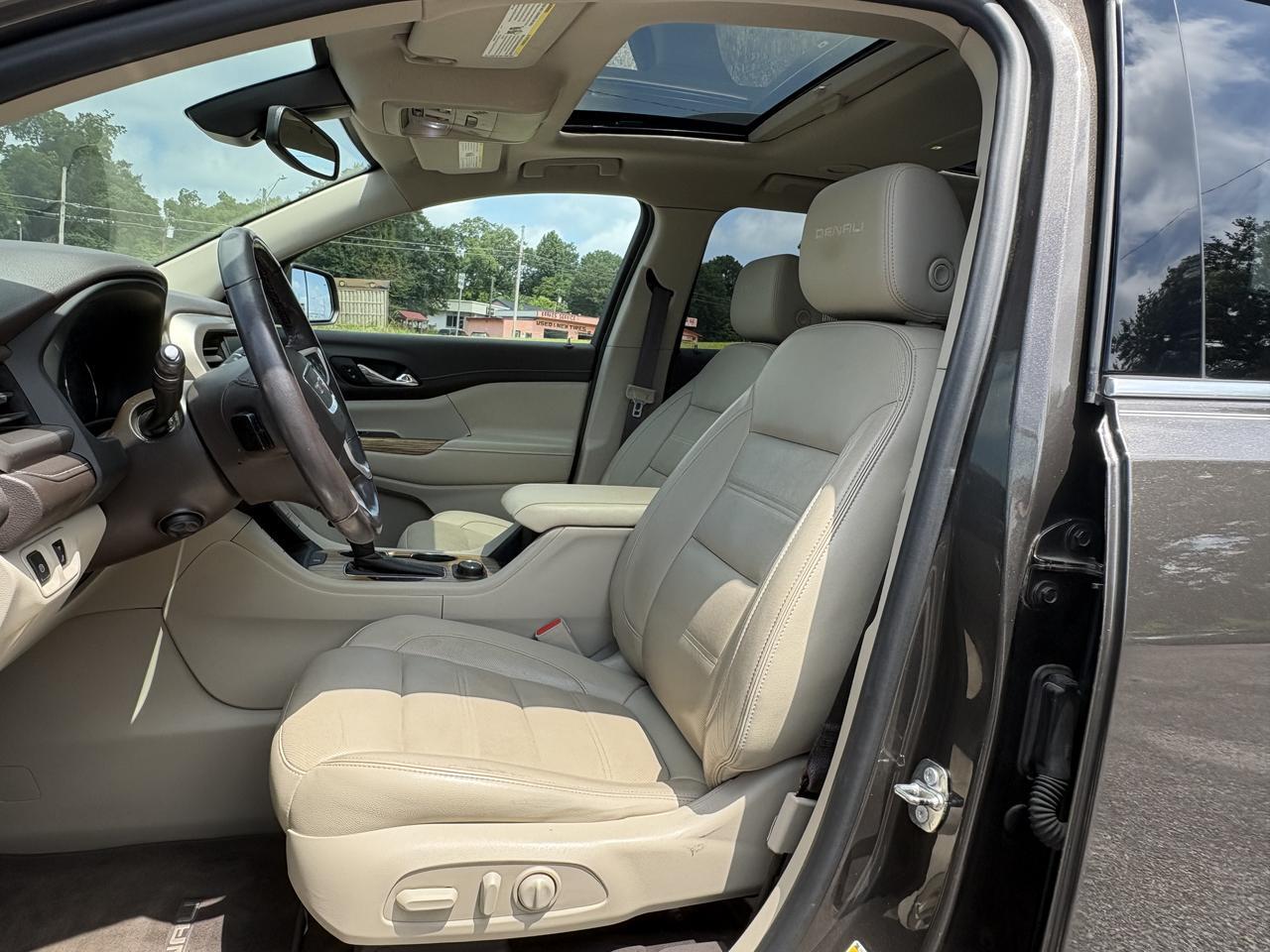 2019 GMC Acadia Denali Meridian MS