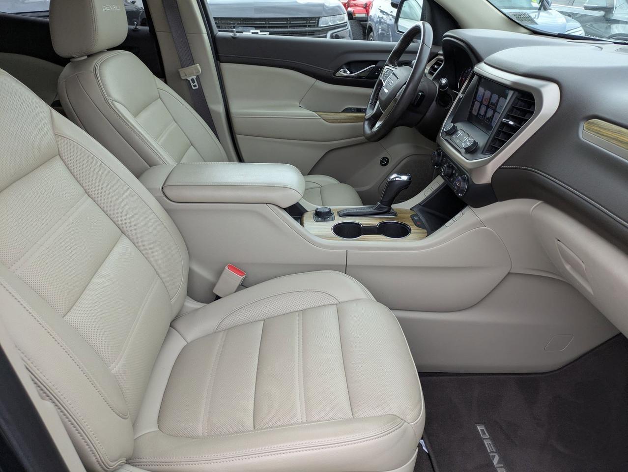 2019 GMC Acadia Denali Castroville TX