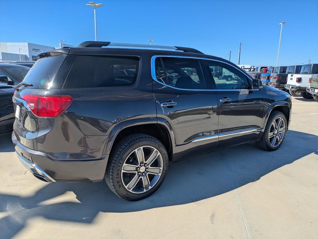 2019 GMC Acadia Denali