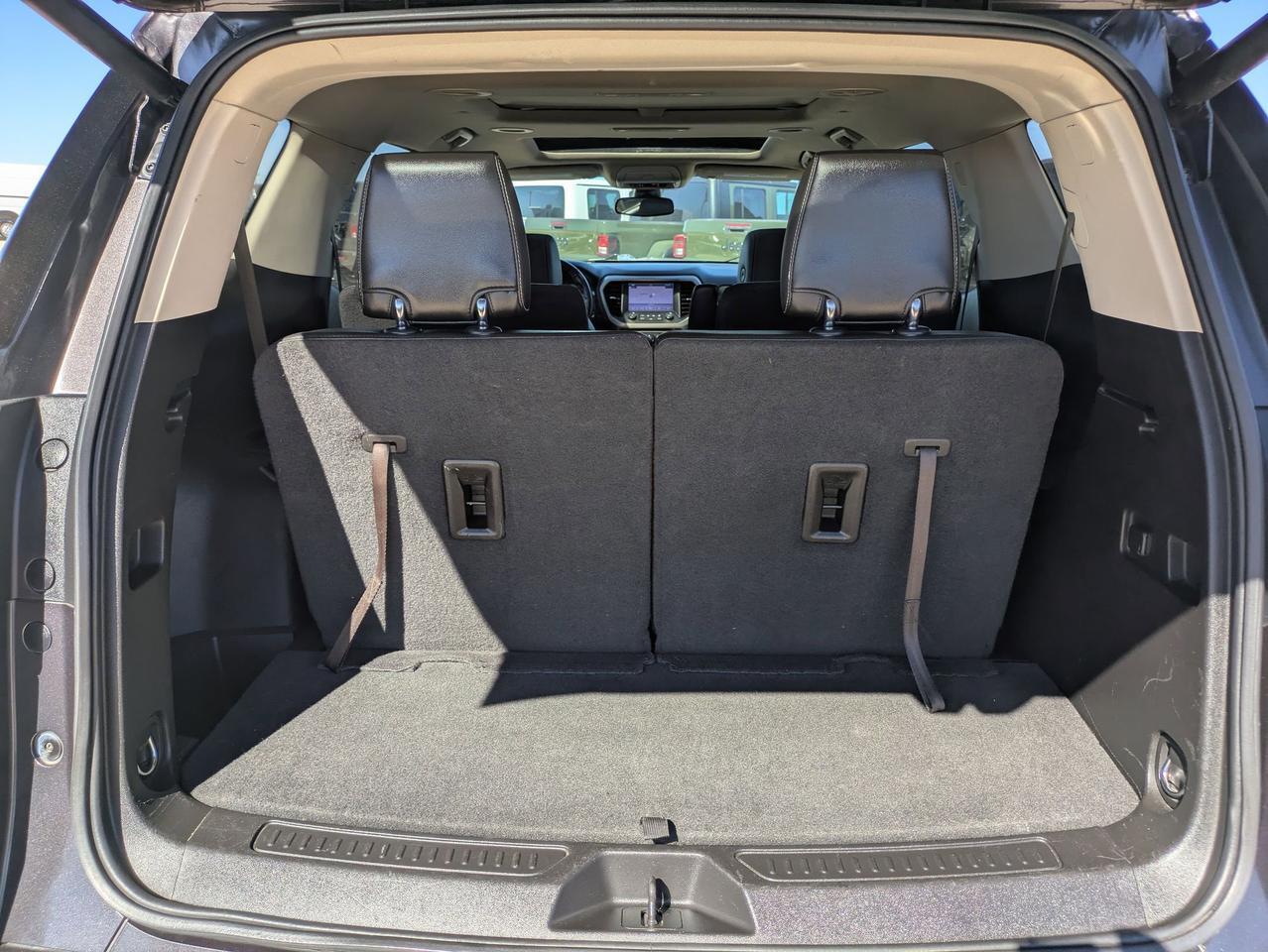 2019 GMC Acadia Denali Castroville TX