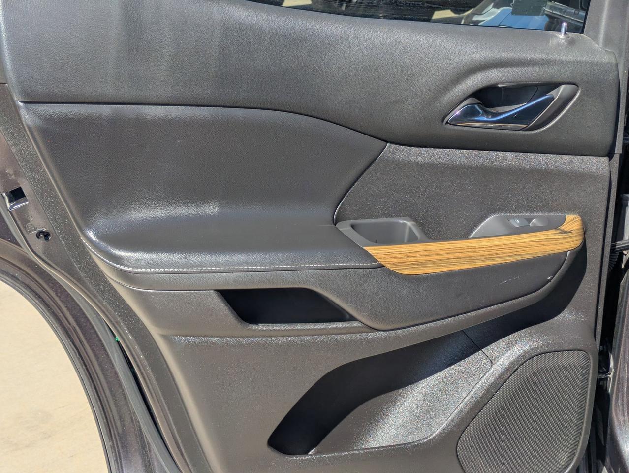 2019 GMC Acadia Denali Castroville TX