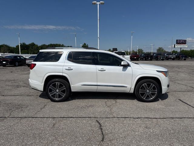 2019 GMC Acadia Denali Carbondale IL