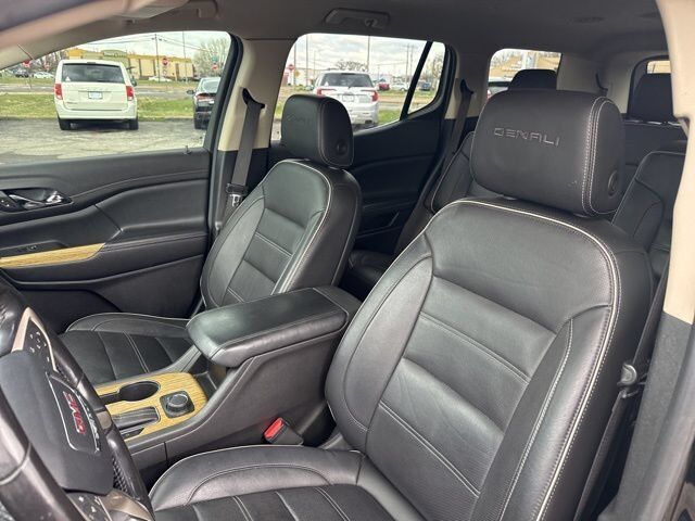 2019 GMC Acadia Denali Carbondale IL