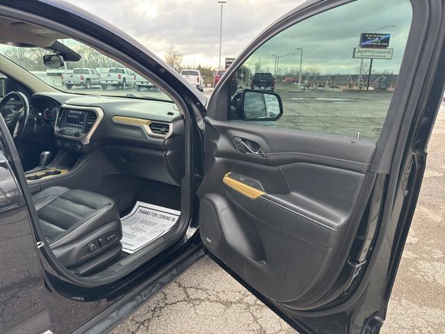 2019 GMC Acadia Denali Carbondale IL